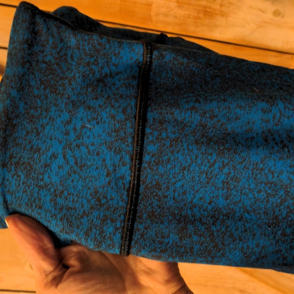 Lululemon leggings. Blue space dye print. Size 10 euc - Picture 4 of 5